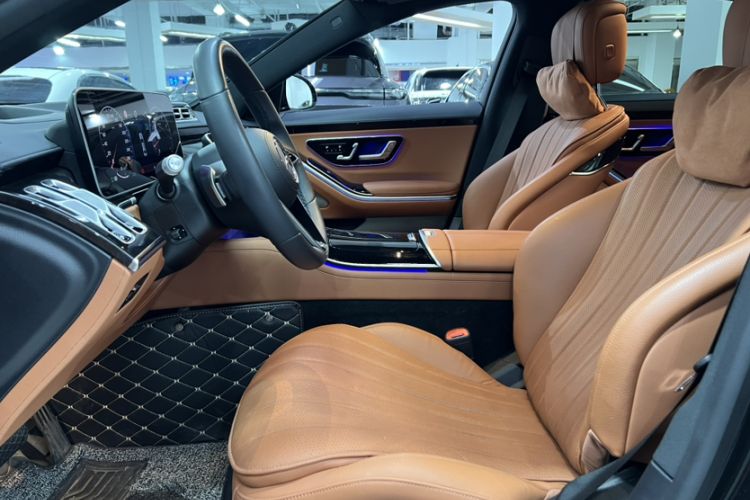 Used Mercedes-Benz S-Class 2023 Updated S 400 L Luxury Edition Interior 6