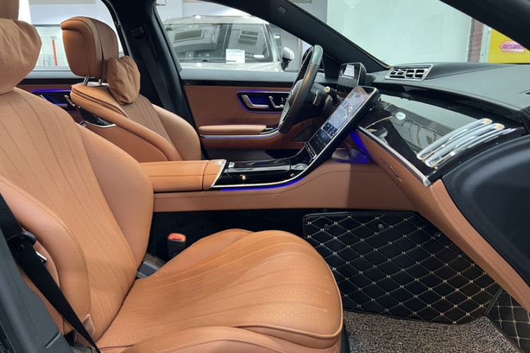 Used Mercedes-Benz S-Class 2023 Updated S 400 L Luxury Edition Interior 6