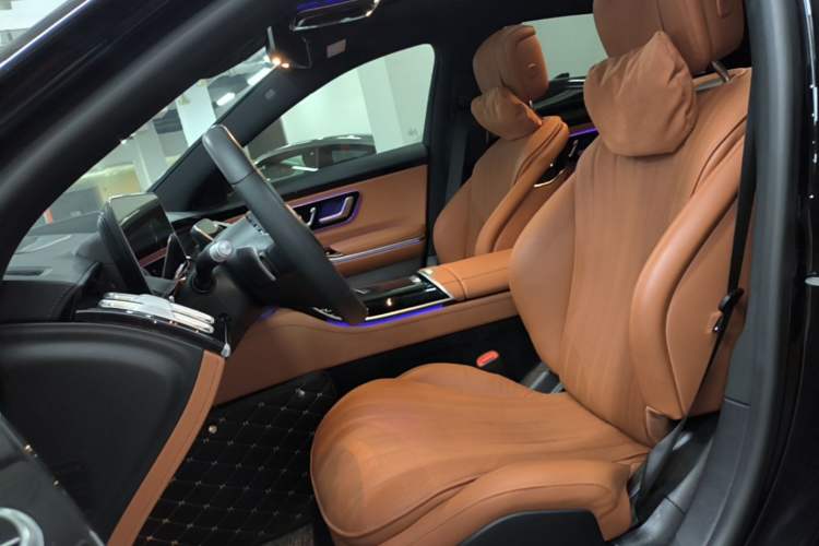 Used Mercedes-Benz S-Class 2023 Updated S 400 L Luxury Edition Left Front Seat