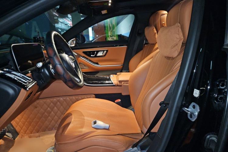 Used Mercedes-Benz S-Class 2023 Updated S 400 L Luxury Edition Left Front Seat
