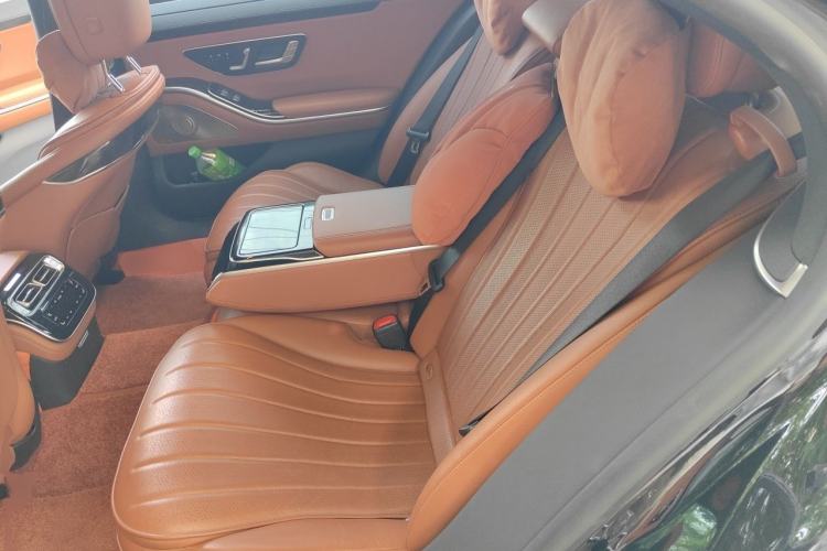 Used Mercedes-Benz S-Class 2023 Updated S 400 L Luxury Edition Left Rear Seat