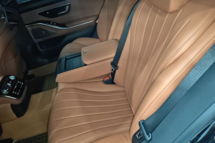 Used Mercedes-Benz S-Class 2023 S 400 L Business Model Left Rear Seat