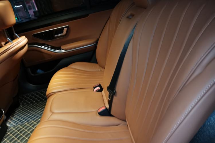 Used Mercedes-Benz S-Class 2023 Updated S 400 L Business Version Left Rear Seat