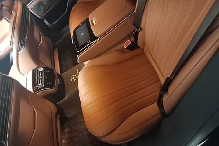 Used Mercedes-Benz S-Class 2023 S 450 L 4MATIC Left Rear Seat