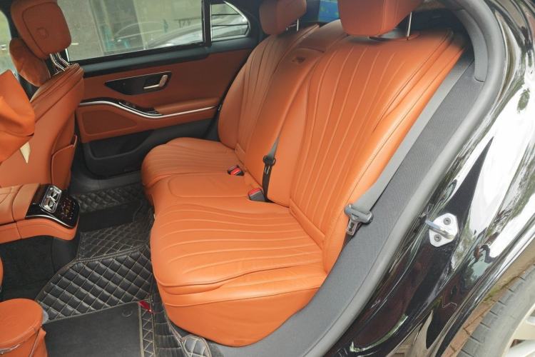 Used Mercedes-Benz S-Class 2023 Updated S 400 L Business Version Left Rear Seat