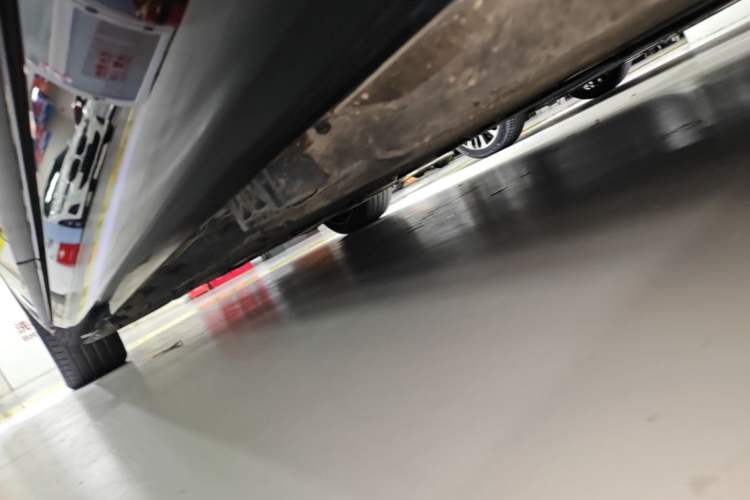 Used Mercedes-Benz S-Class 2023 S 400 L Business Model Left Side Sill