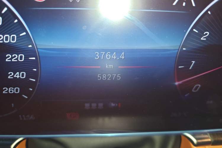 Used Mercedes-Benz S-Class 2023 Updated S 400 L Business Version Odometer Close Up