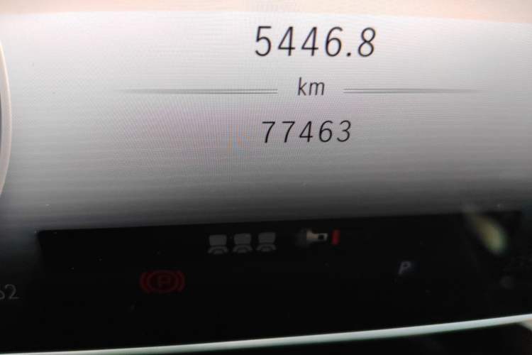 Used Mercedes-Benz S-Class 2023 Updated S 400 L Luxury Edition Odometer Close Up