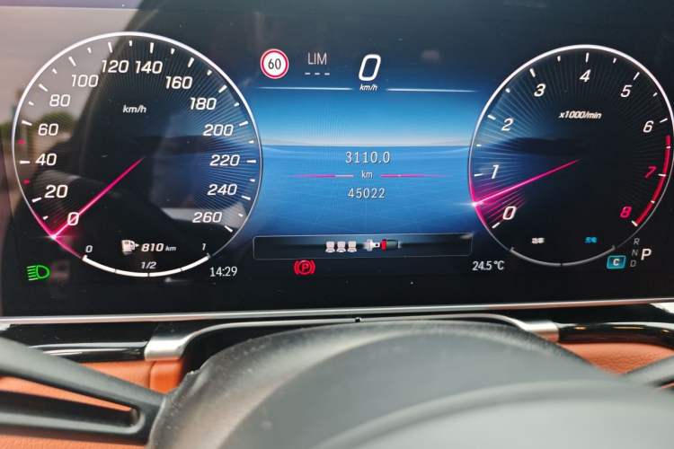 Used Mercedes-Benz S-Class 2023 Updated S 400 L Business Version Odometer Close Up