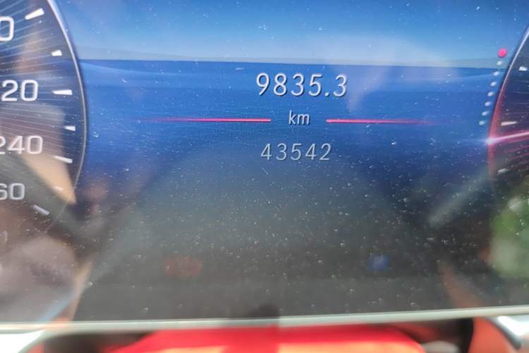 Used Mercedes-Benz S-Class 2023 S 400 L Business Model Odometer Close Up