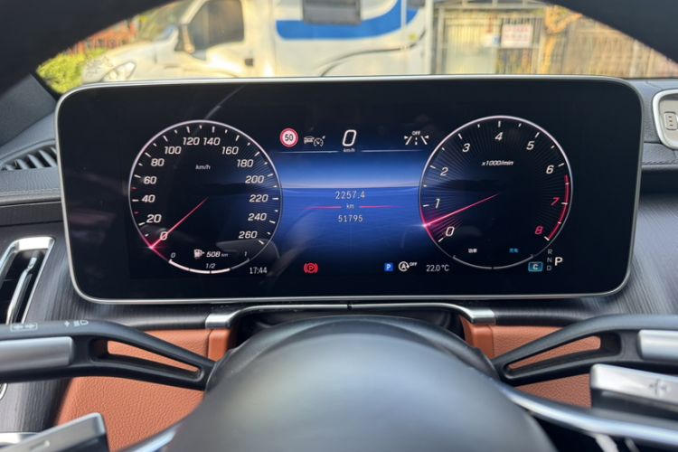 Used Mercedes-Benz S-Class 2023 Updated S 400 L Business Version Odometer Close Up