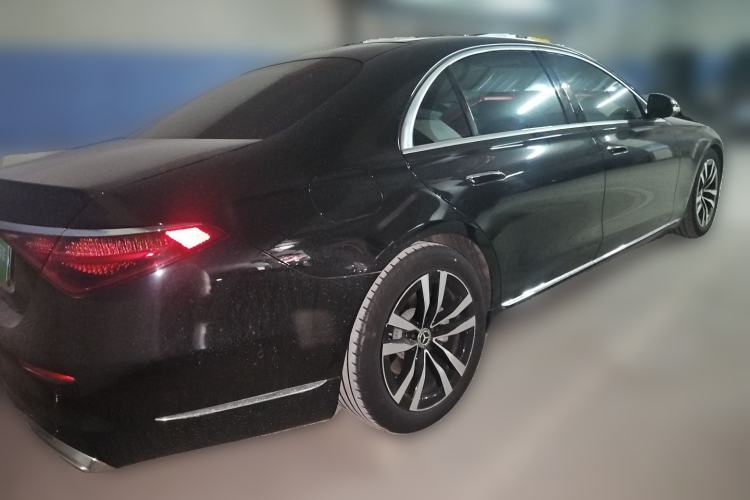 Used Mercedes-Benz S-Class 2023 Updated S 400 L Luxury Edition Rear Right 45 Deg
