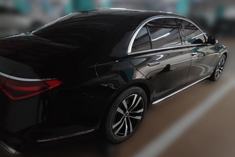 Used Mercedes-Benz S-Class 2023 S 400 L Luxury Model Rear Right 45 Deg
