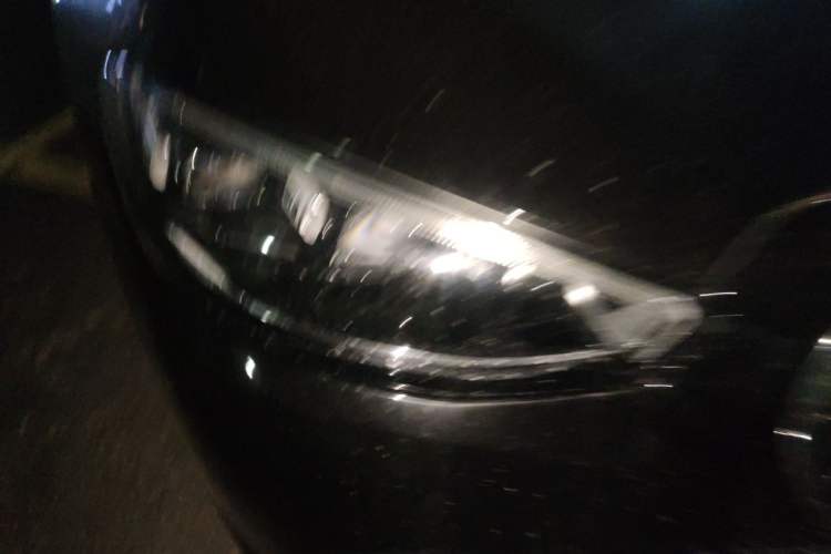 Used Mercedes-Benz S-Class 2023 Updated S 400 L Luxury Edition Right Front Headlight