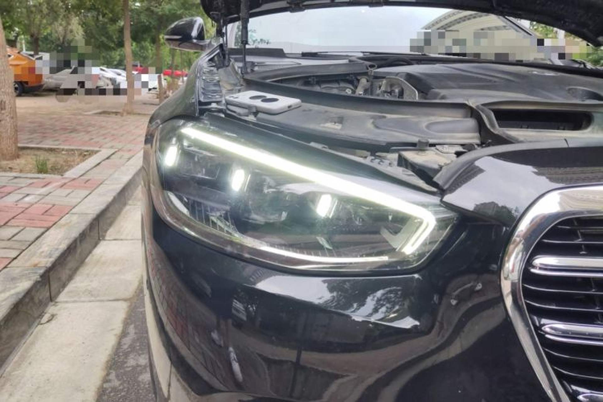 Used Mercedes-Benz S-Class 2023 S 400 L Business Model Right Front Headlight