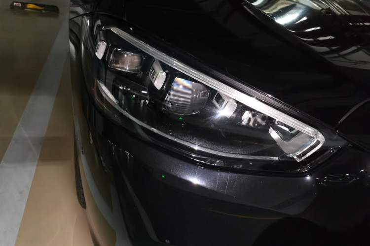 Used Mercedes-Benz S-Class 2023 Updated S 400 L Business Version Right Front Headlight