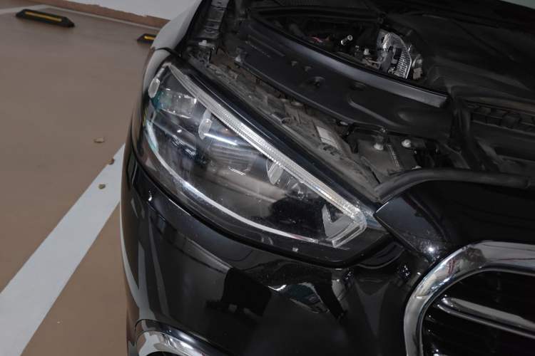 Used Mercedes-Benz S-Class 2023 S 400 L Luxury Model Right Front Headlight