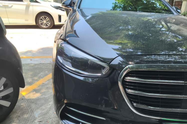 Used Mercedes-Benz S-Class 2023 S 450 L 4MATIC Right Front Headlight