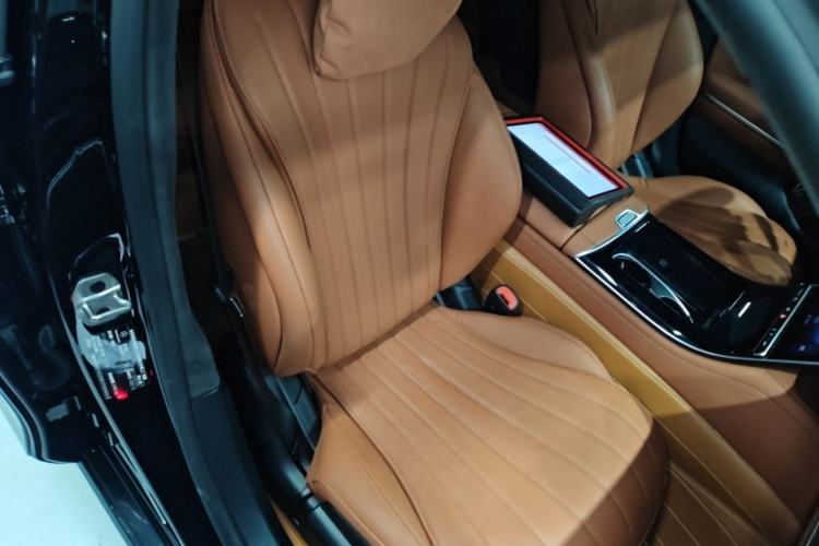 Used Mercedes-Benz S-Class 2023 S 400 L Business Model Right Front Seat