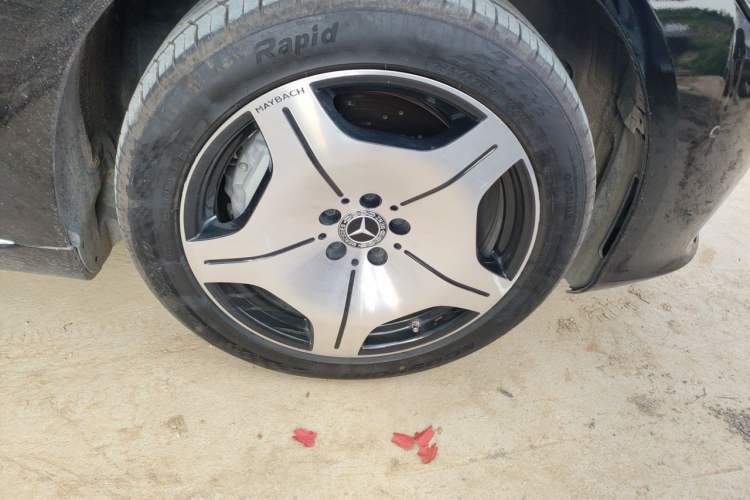 Used Mercedes-Benz S-Class 2023 Updated S 400 L Business Version Right Front Wheel Hub