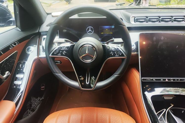 Used Mercedes-Benz S-Class 2023 Updated S 400 L Luxury Edition Steering Wheel