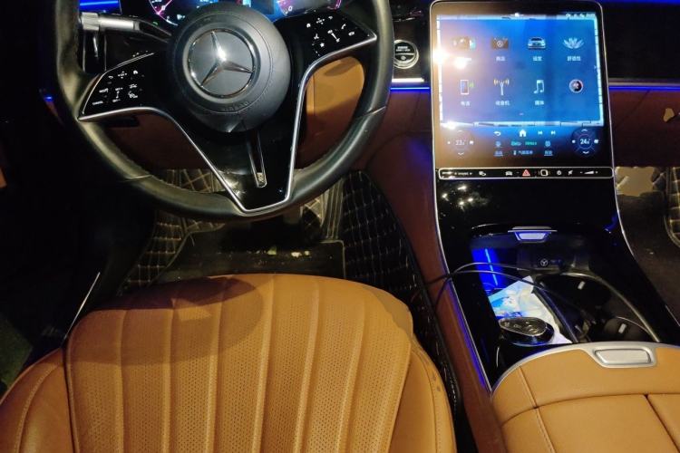 Used Mercedes-Benz S-Class 2023 Updated S 400 L Luxury Edition Steering Wheel