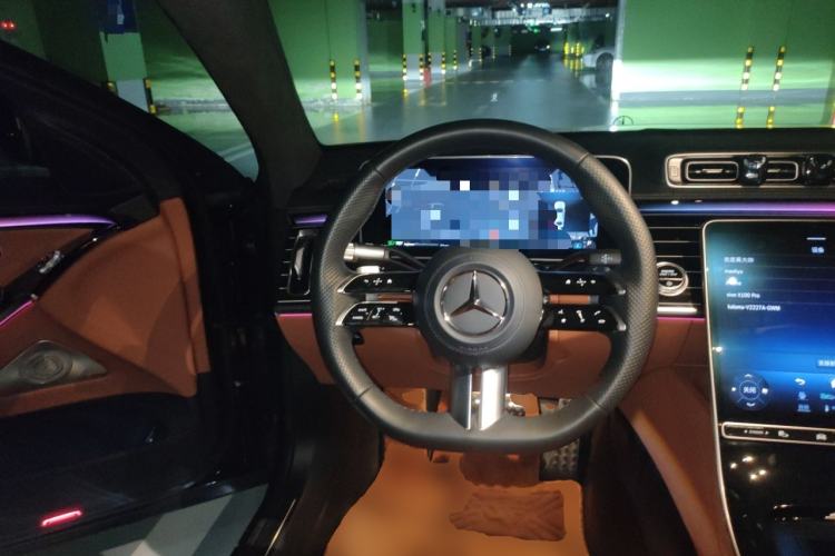 Used Mercedes-Benz S-Class 2023 S 450 L 4MATIC Steering Wheel
