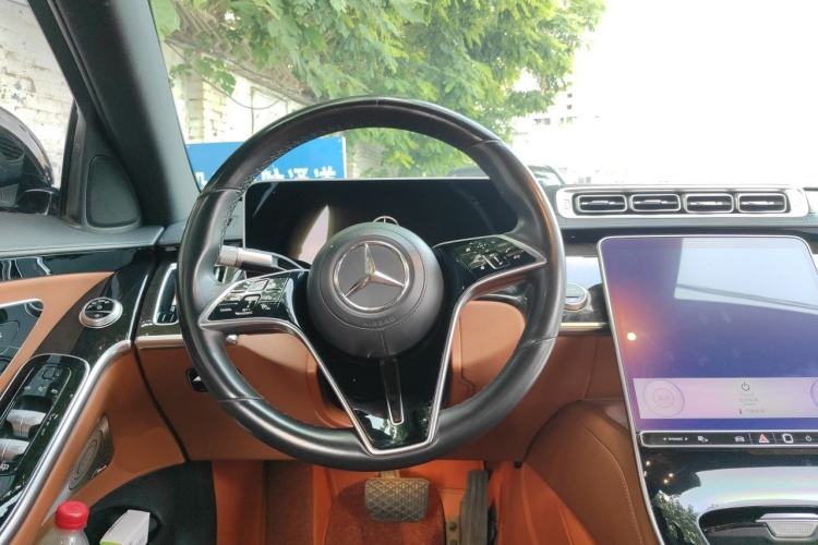 Used Mercedes-Benz S-Class 2023 Updated S 400 L Luxury Edition Steering Wheel