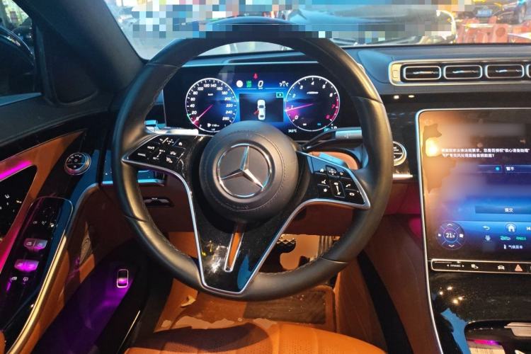 Used Mercedes-Benz S-Class 2023 Updated S 400 L Luxury Edition Steering Wheel