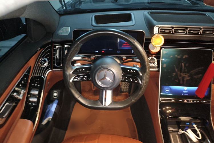 Used Mercedes-Benz S-Class 2023 S 450 L 4MATIC Steering Wheel
