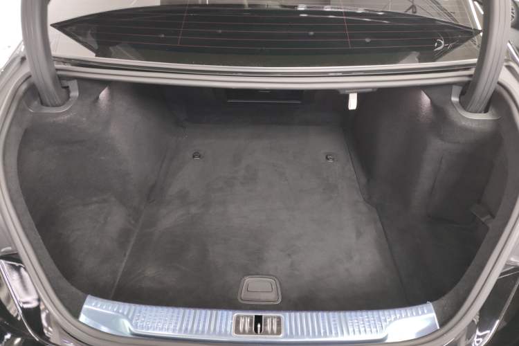 Used Mercedes-Benz S-Class 2023 S 450 L 4MATIC Trunk