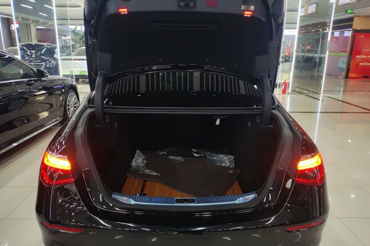 Used Mercedes-Benz S-Class 2023 S 400 L Business Model Trunk