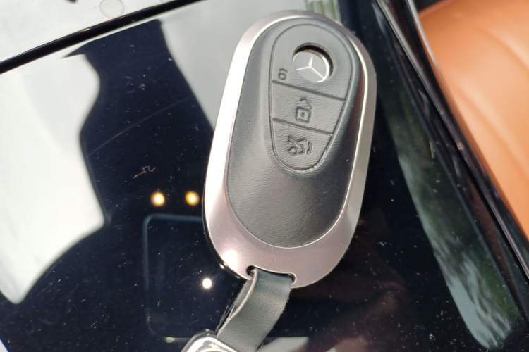 Used Mercedes-Benz S-Class 2023 Updated S 400 L Business Version Vehicle Key