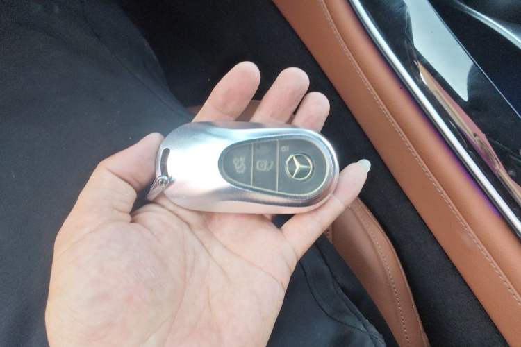 Used Mercedes-Benz S-Class 2023 Updated S 400 L Business Version Vehicle Key