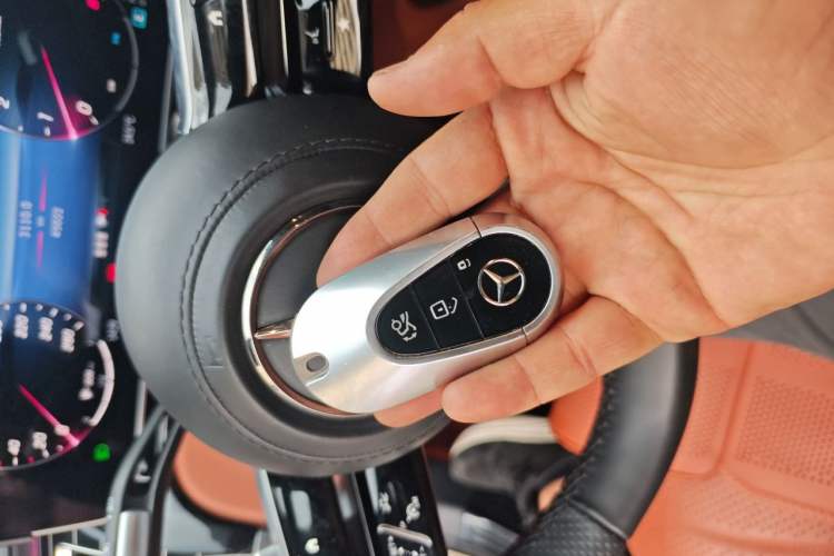 Used Mercedes-Benz S-Class 2023 Updated S 400 L Business Version Vehicle Key