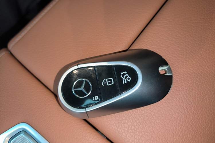 Used Mercedes-Benz S-Class 2023 Updated S 400 L Luxury Edition Vehicle Key