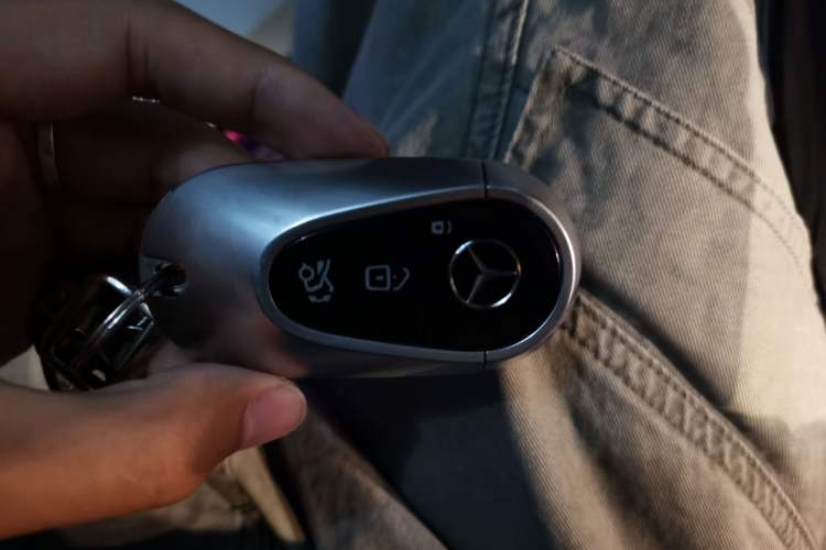 Used Mercedes-Benz S-Class 2023 Updated S 400 L Business Version Vehicle Key