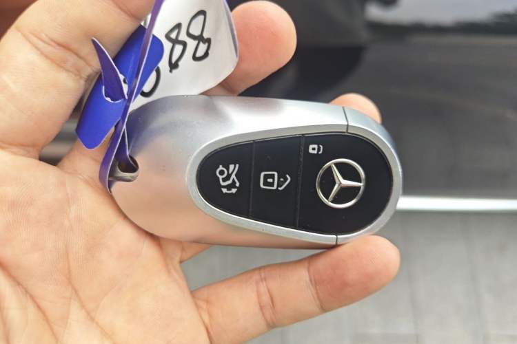 Used Mercedes-Benz S-Class 2023 Updated S 400 L Business Version Vehicle Key