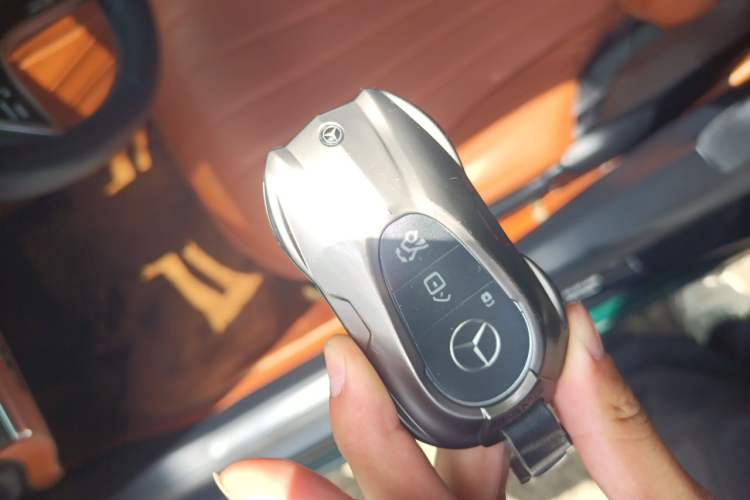 Used Mercedes-Benz S-Class 2023 S 400 L Luxury Model Vehicle Key