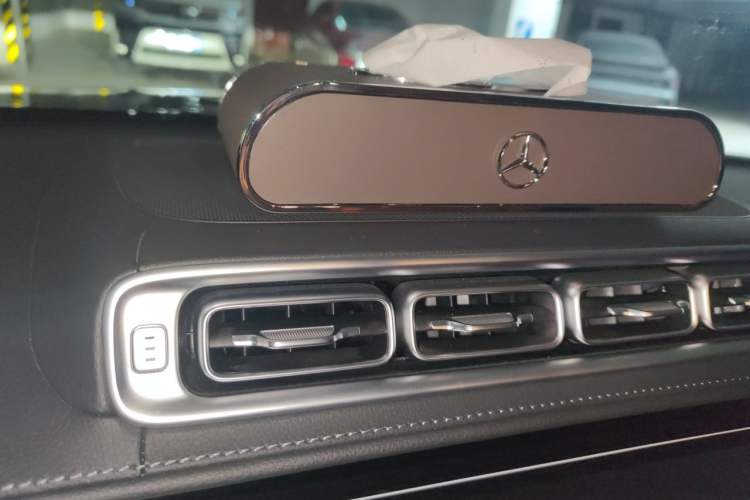 Used Mercedes-Benz S-Class 2024 S 450 L 4MATIC Audio And AC Panel