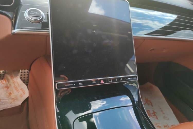 Used Mercedes-Benz S-Class 2024 S 450 L 4MATIC Audio And AC Panel