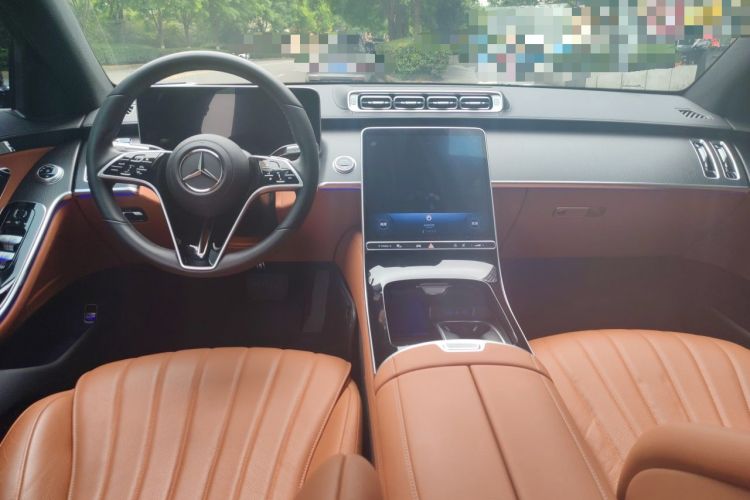 Used Mercedes-Benz S-Class 2024 S 400 L Business Model Center Console
