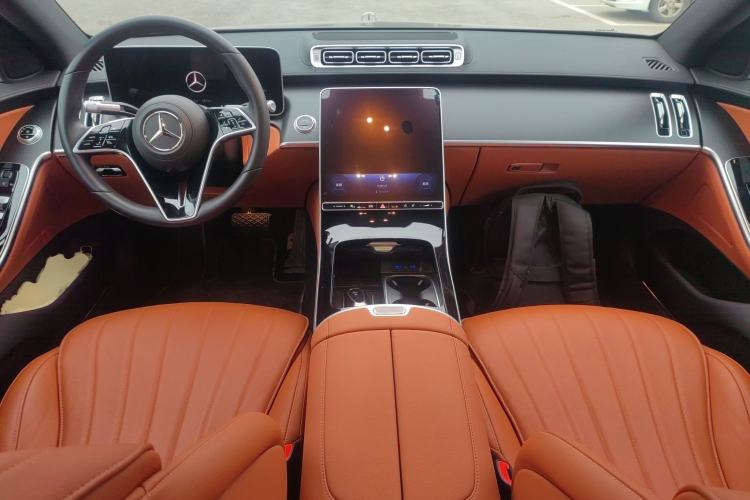 Used Mercedes-Benz S-Class 2024 Restyled S 400 L Business Version Center Console