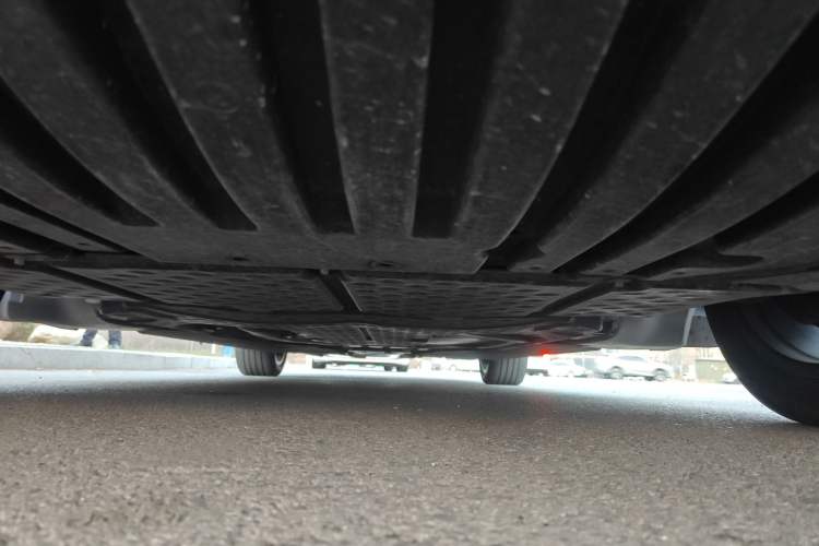Used Mercedes-Benz S-Class 2024 S 400 L Luxury Model Chassis Front