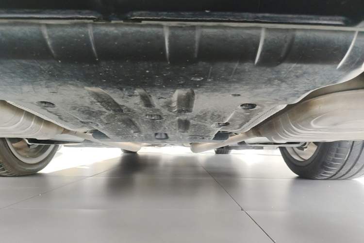 Used Mercedes-Benz S-Class 2024 S 450 L 4MATIC Chassis Rear