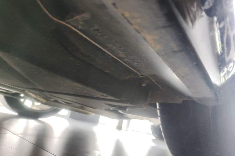 Used Mercedes-Benz S-Class 2024 S 450 L 4MATIC Chassis Rear Left