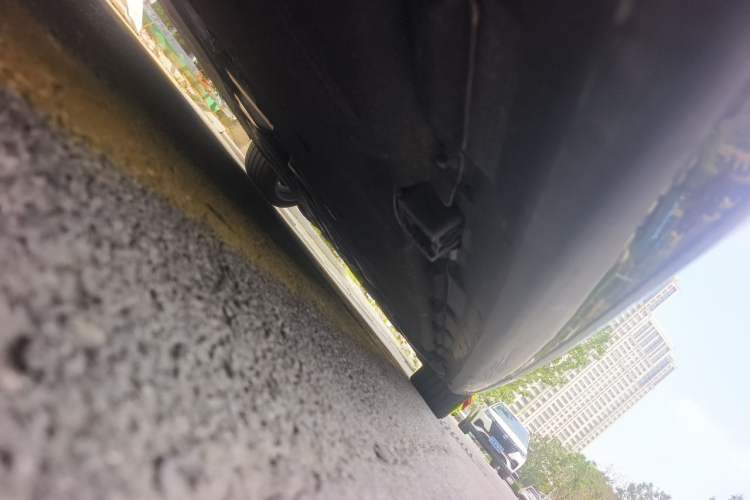 Used Mercedes-Benz S-Class 2024 S 450 L 4MATIC Chassis Rear Right