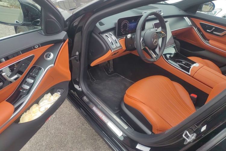 Used Mercedes-Benz S-Class 2024 Restyled S 400 L Business Version Driver Seat