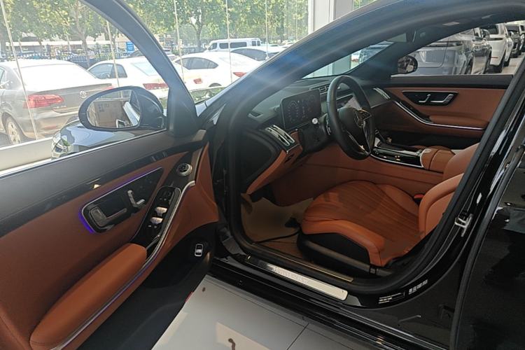 Used Mercedes-Benz S-Class 2024 S 400 L Business Model Driver Seat