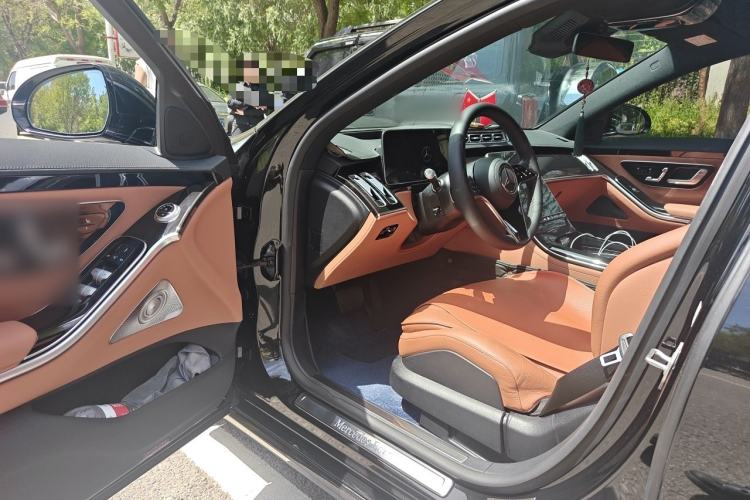 Used Mercedes-Benz S-Class 2024 S 400 L Luxury Model Driver Seat